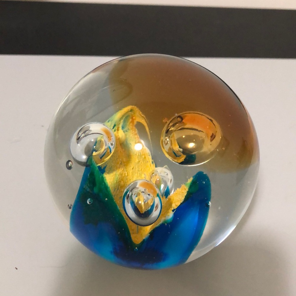Handmade Glass Paperweight Home Office Table Decoration